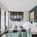 Beautiful Flat With A Garden House
